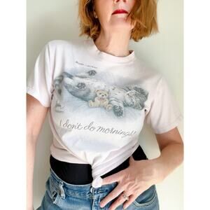 VTG 90s Graphic T shirt Womens Size Small Tourist Tee Pink Cat North Carolina